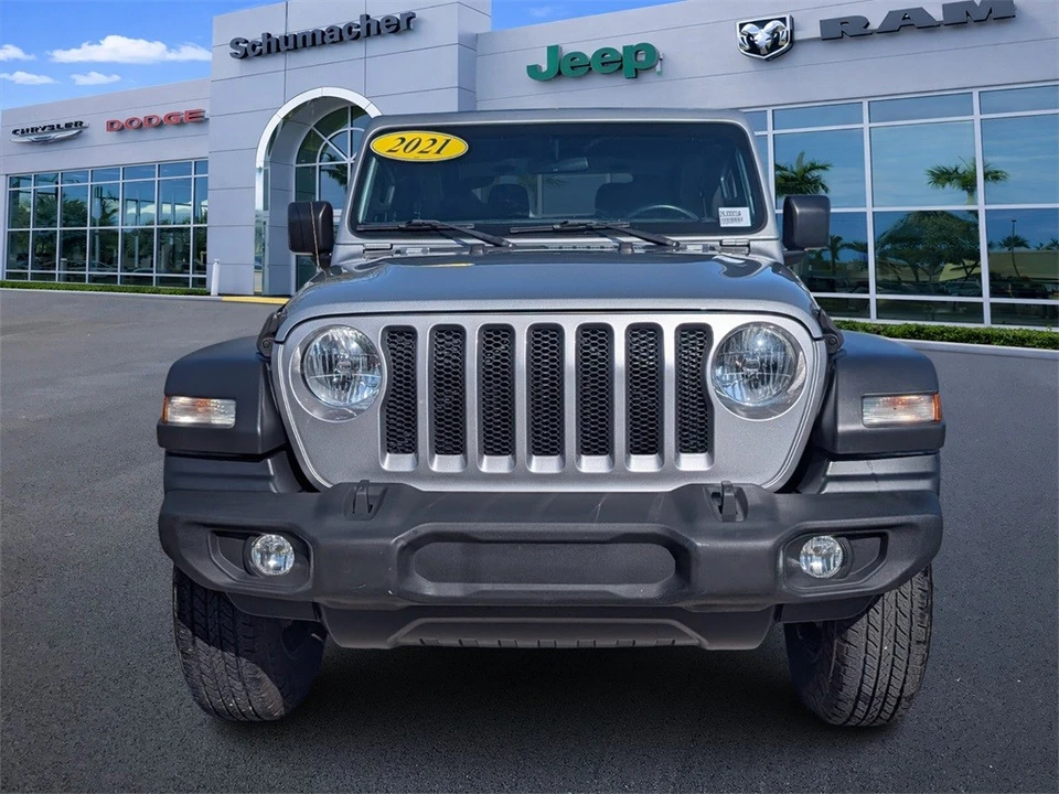 2021 Jeep JL Wrangler - Image 2 of 12