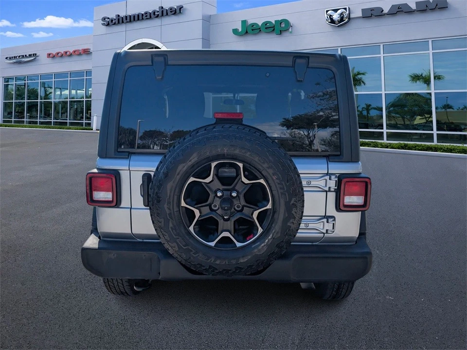2021 Jeep JL Wrangler - Image 6 of 12