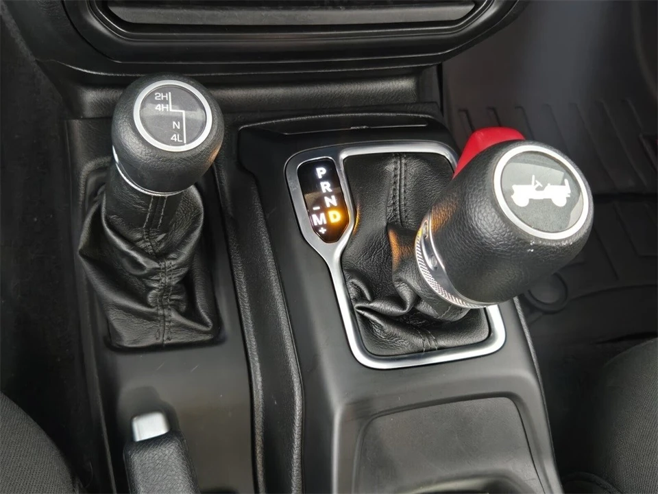 2021 Jeep JL Wrangler - Image 18 of 21