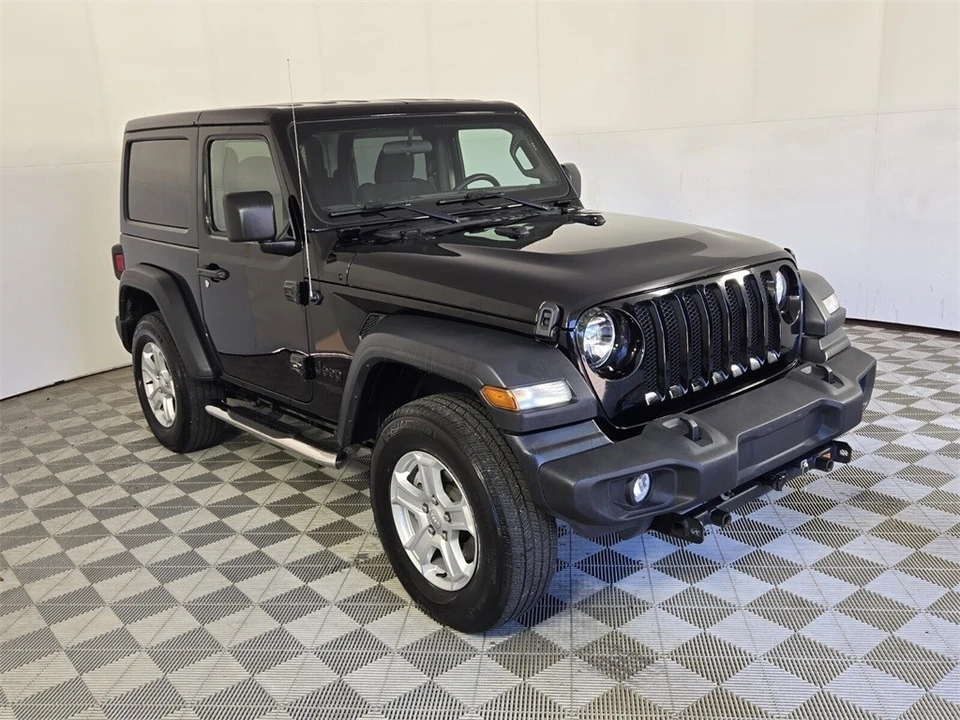 2021 Jeep JL Wrangler - Image 2 of 12