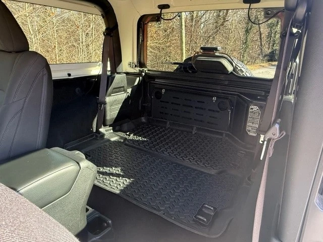 2021 Jeep JL Wrangler - Image 14 of 21