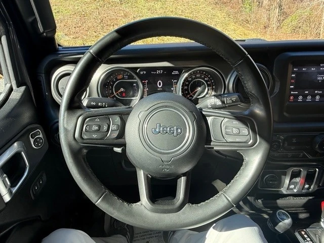 2021 Jeep JL Wrangler - Image 18 of 21