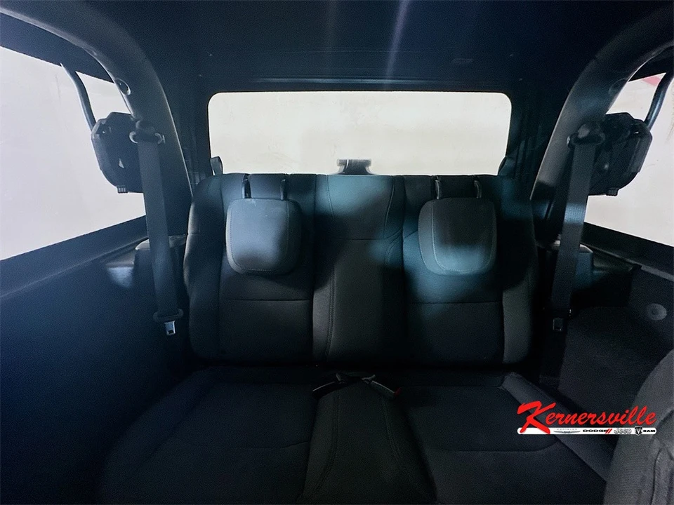 2021 Jeep JL Wrangler - Image 13 of 21