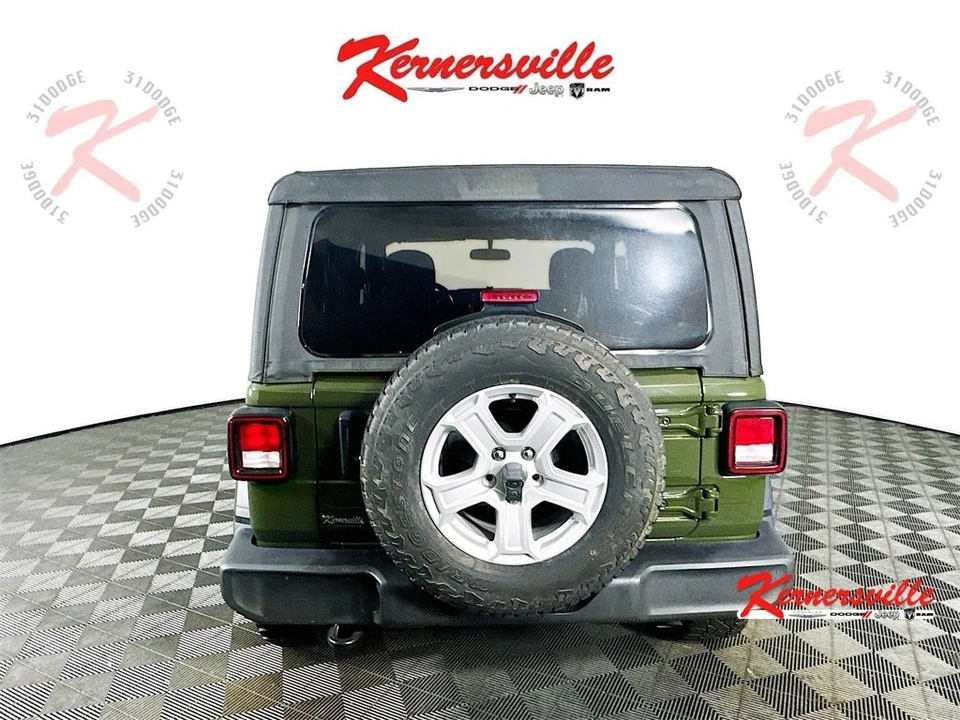 2021 Jeep JL Wrangler - Image 6 of 12