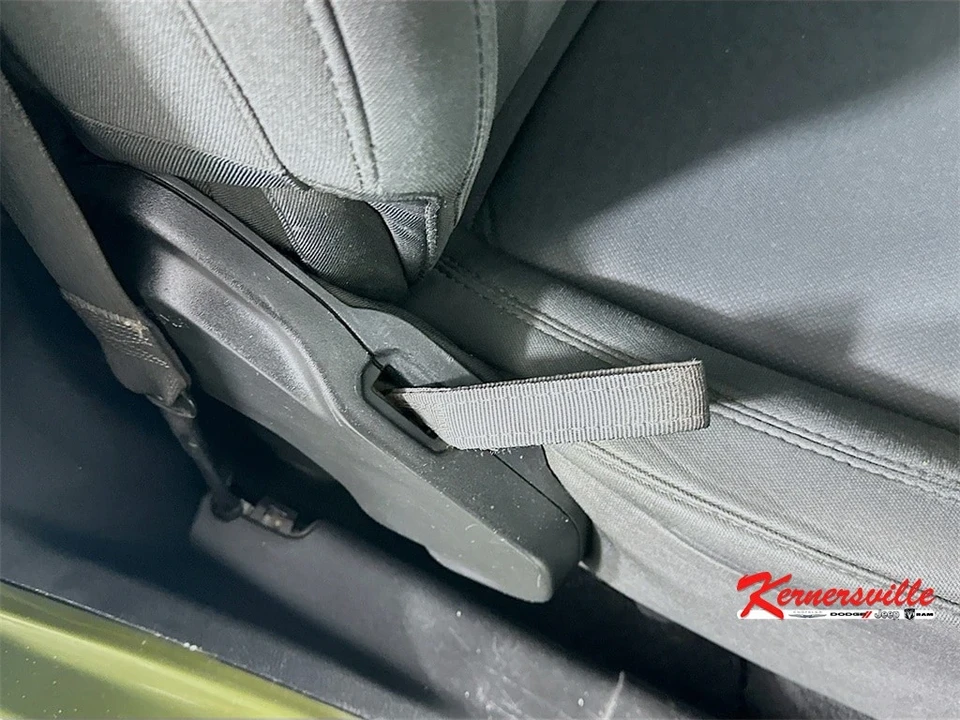 2021 Jeep JL Wrangler - Image 20 of 21