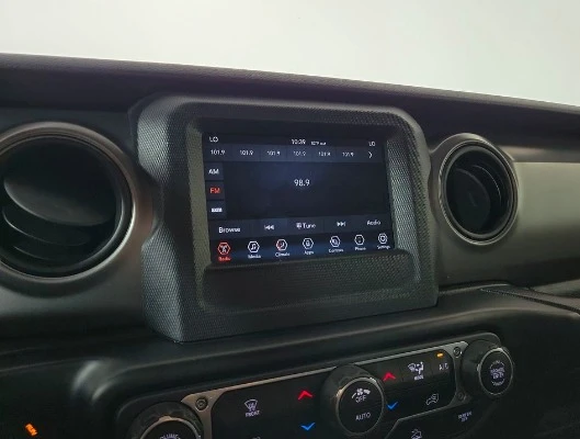 2021 Jeep JL Wrangler - Image 7 of 11