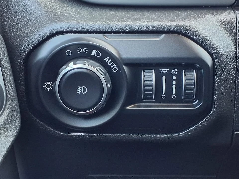 2021 Jeep JL Wrangler - Image 9 of 16