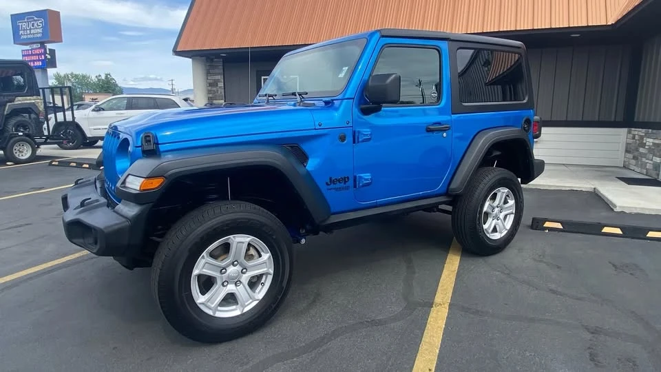 2021 Jeep JL Wrangler - Image 2 of 20