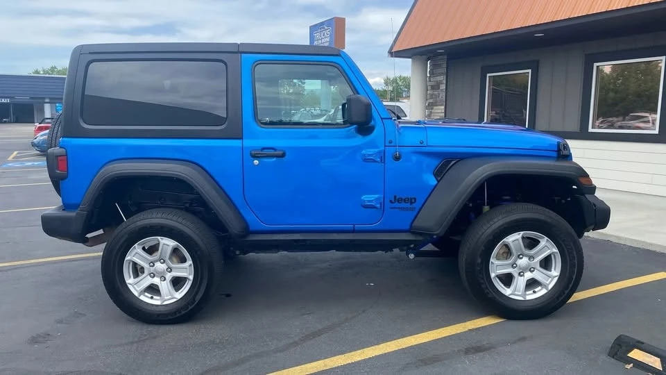 2021 Jeep JL Wrangler - Image 9 of 20