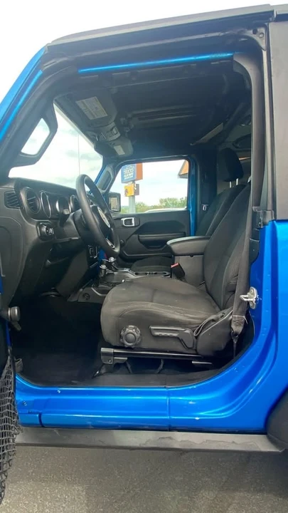 2021 Jeep JL Wrangler - Image 15 of 20