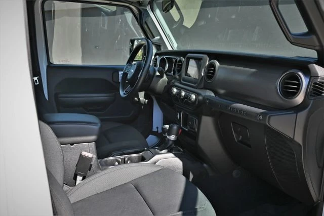 2021 Jeep JL Wrangler - Image 19 of 24