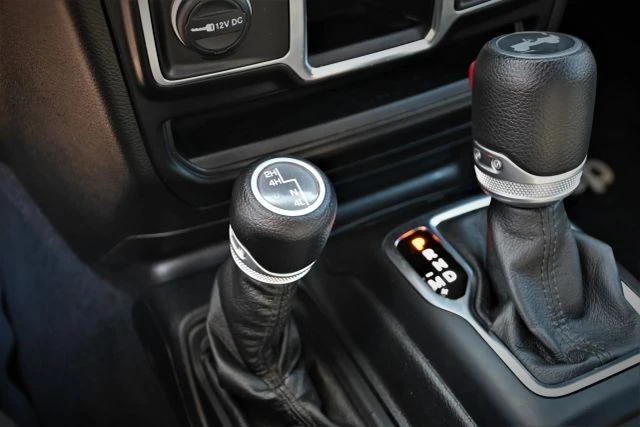 2021 Jeep JL Wrangler - Image 16 of 24