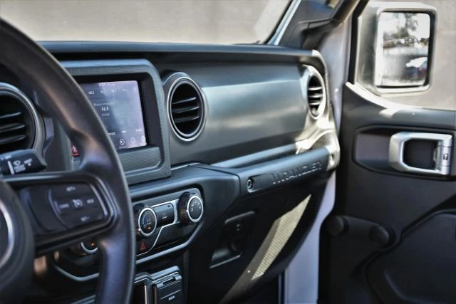 2021 Jeep JL Wrangler - Image 14 of 24