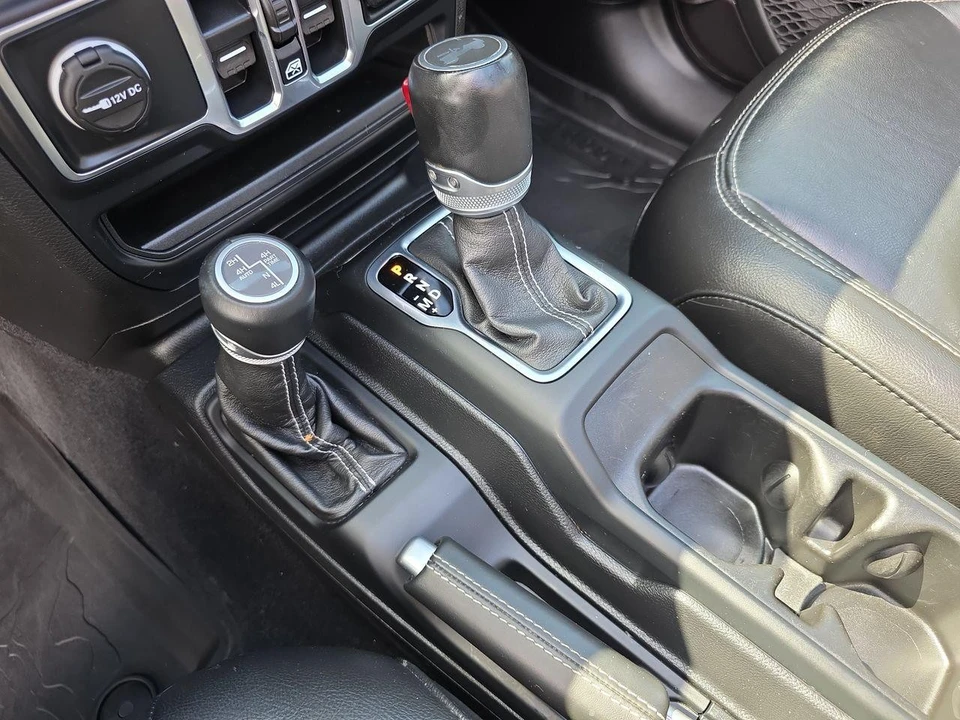 2021 Jeep JL Wrangler - Image 10 of 29