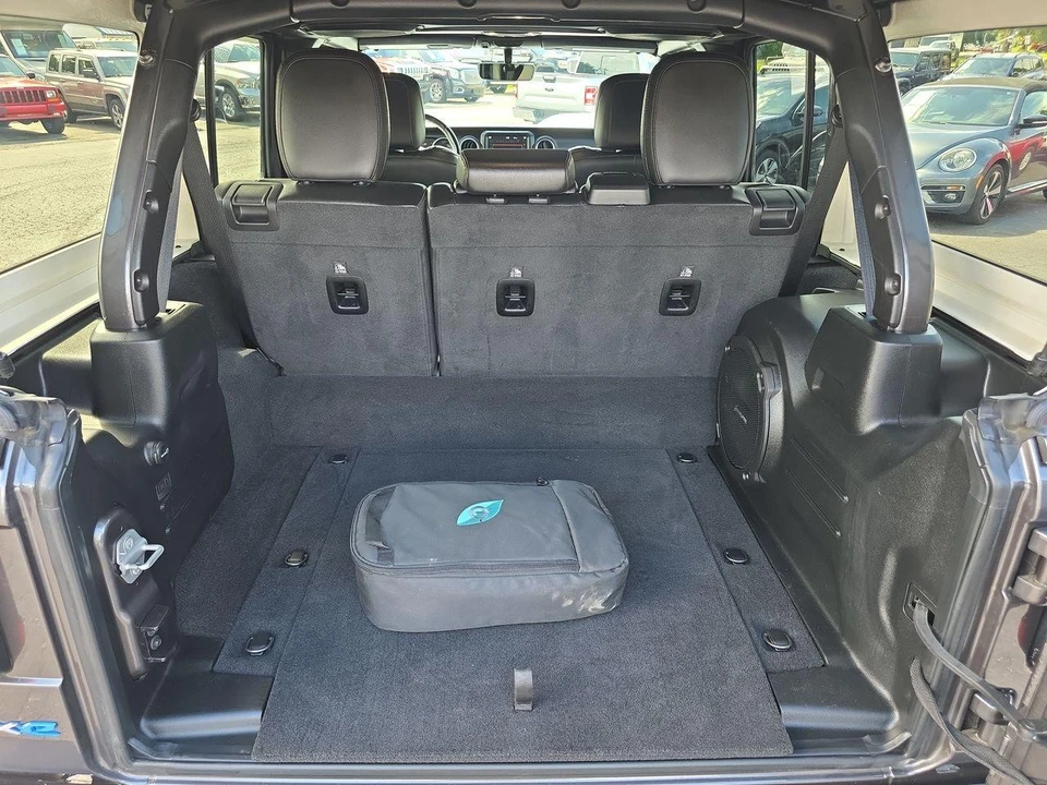 2021 Jeep JL Wrangler - Image 15 of 29