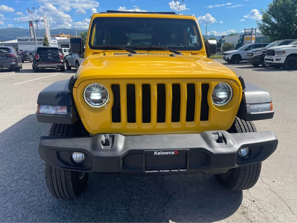 2021 Jeep JL Wrangler - Image 2 of 18