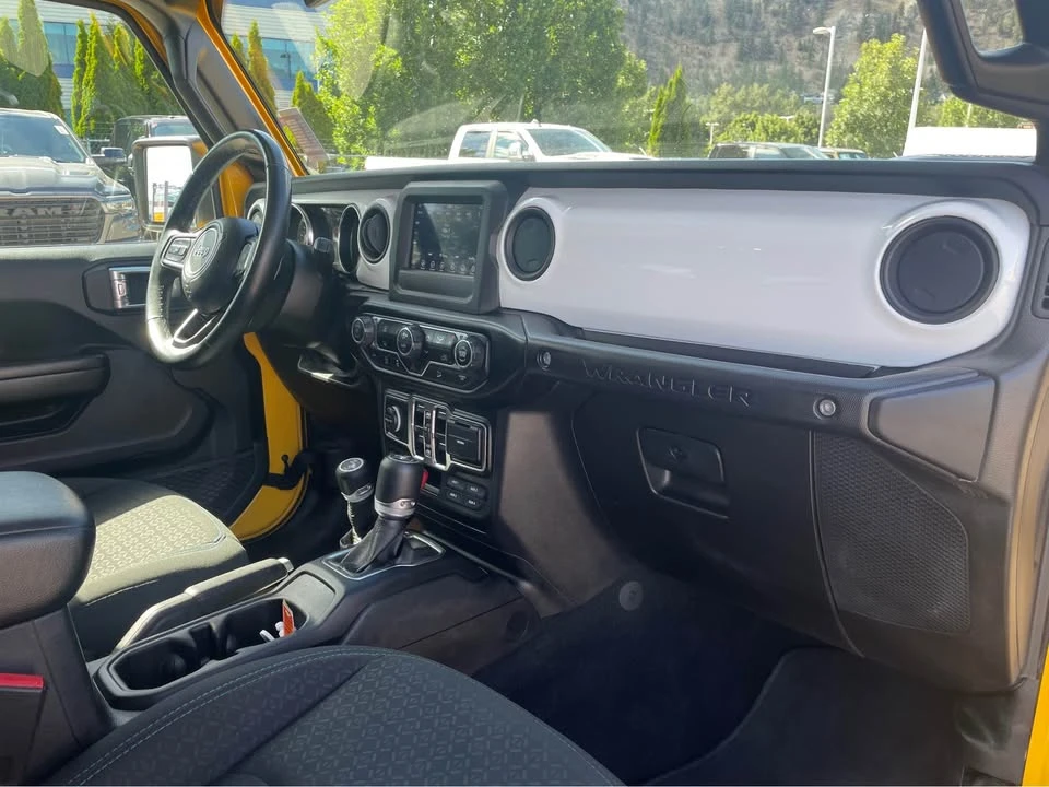 2021 Jeep JL Wrangler - Image 11 of 18
