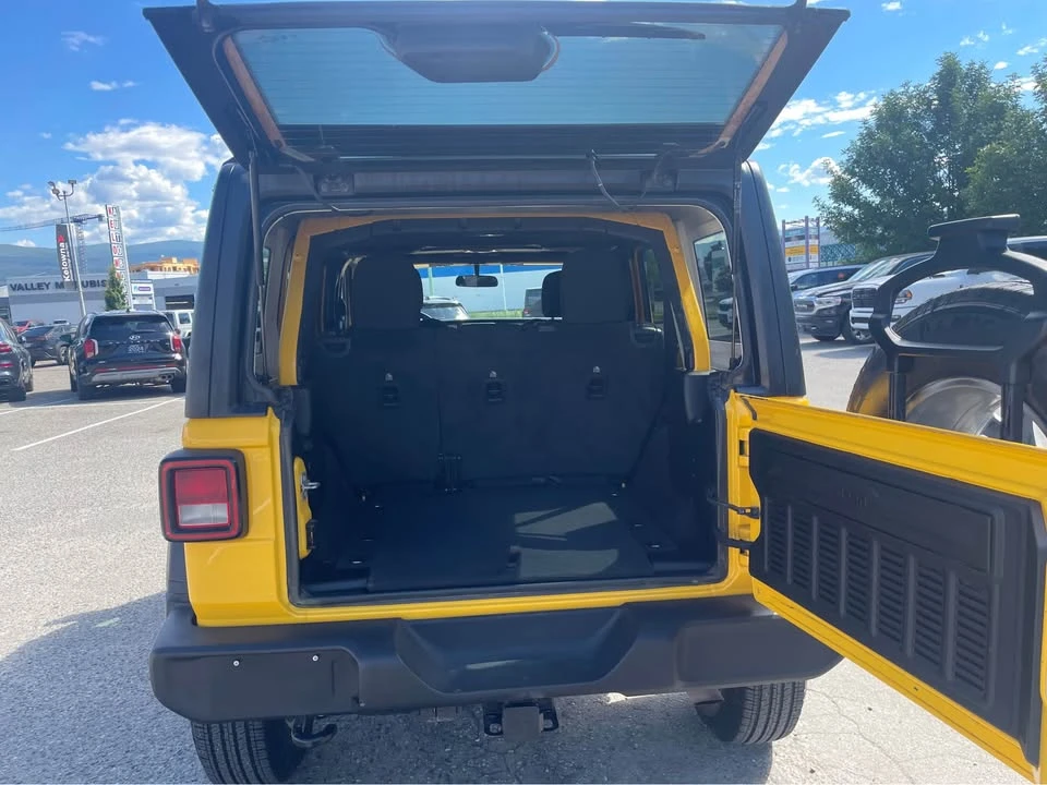 2021 Jeep JL Wrangler - Image 7 of 18