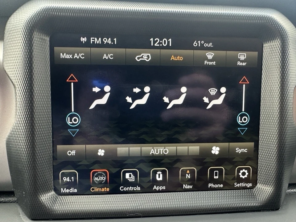 2021 Jeep JL Wrangler - Image 11 of 12