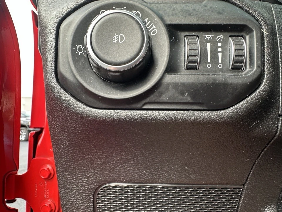 2021 Jeep JL Wrangler - Image 5 of 12