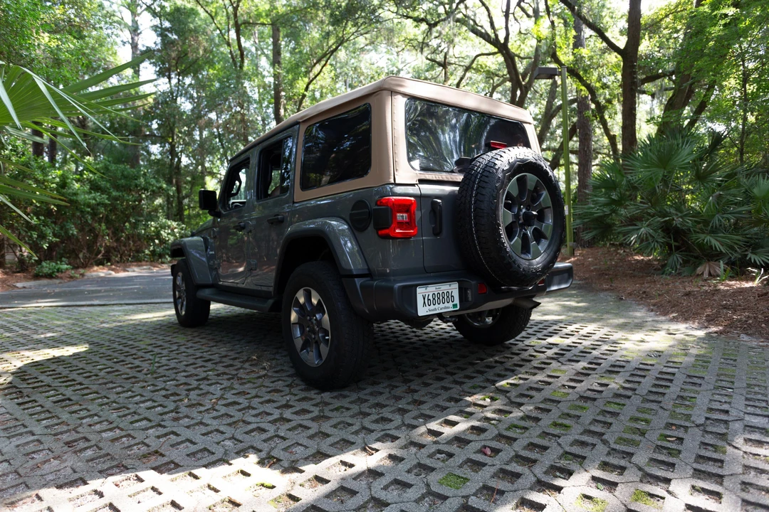2021 Jeep JL Wrangler - Image 28 of 31