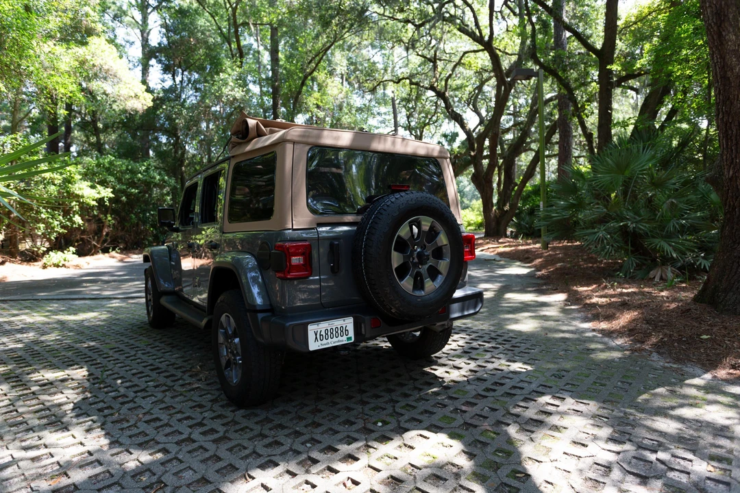 2021 Jeep JL Wrangler - Image 29 of 31