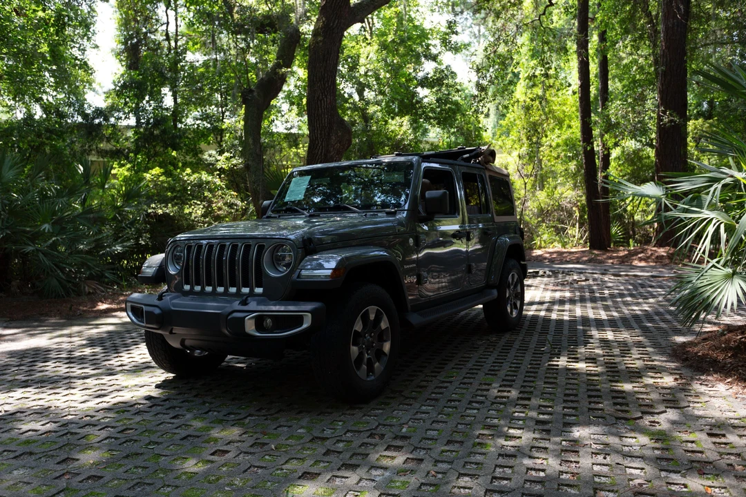 2021 Jeep JL Wrangler - Image 11 of 31