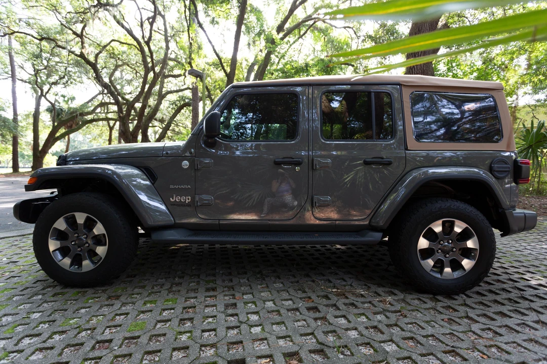 2021 Jeep JL Wrangler - Image 23 of 31