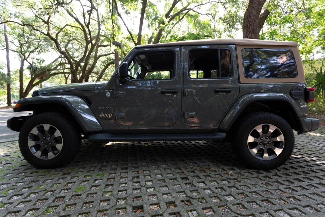 2021 Jeep JL Wrangler - Image 3 of 31