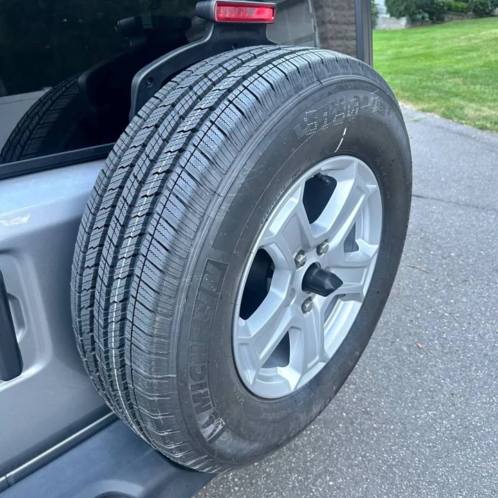 2021 Jeep JL Wrangler - Image 13 of 21