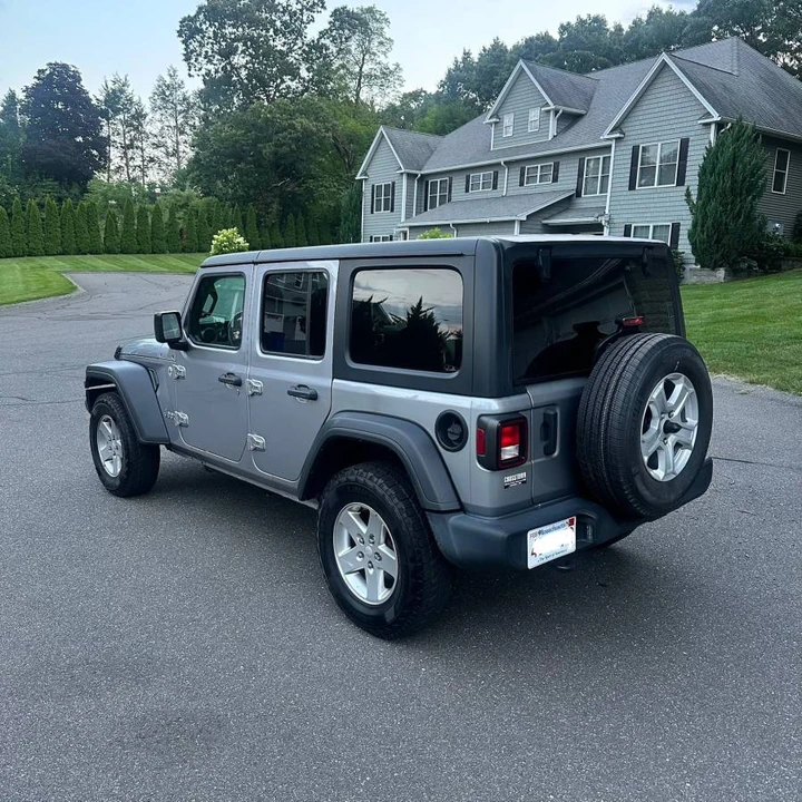 2021 Jeep JL Wrangler - Image 3 of 21