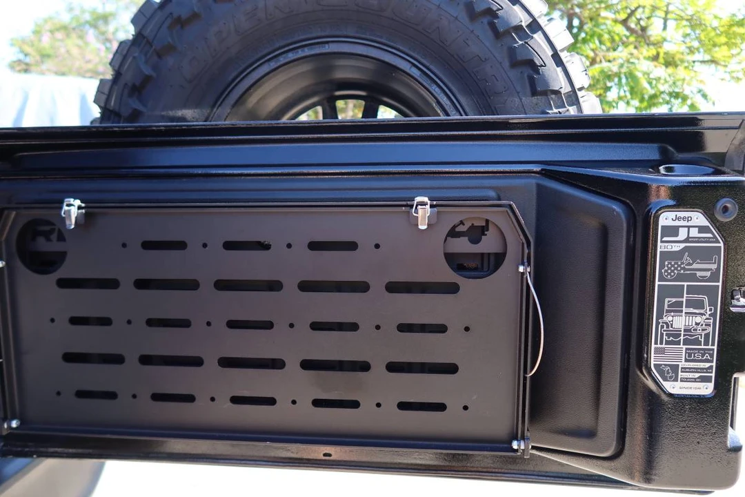 2021 Jeep JL Wrangler - Image 10 of 10