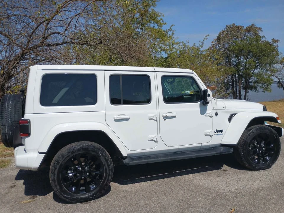 2021 Jeep JL Wrangler - Image 6 of 10