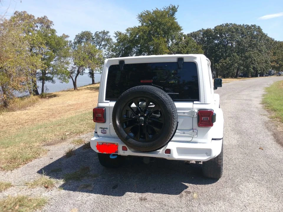 2021 Jeep JL Wrangler - Image 7 of 10