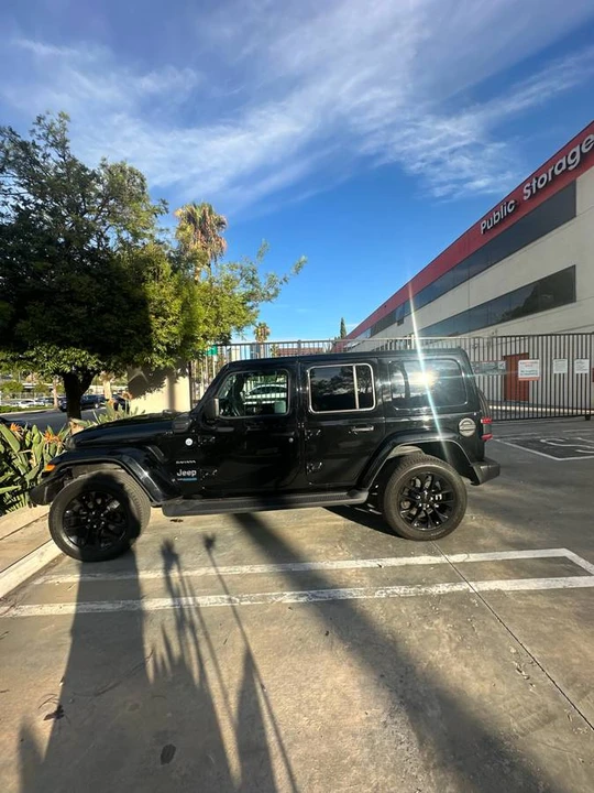 2021 Jeep JL Wrangler - Image 2 of 9