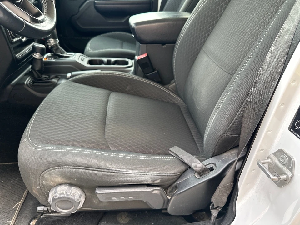 2021 Jeep JL Wrangler - Image 22 of 31
