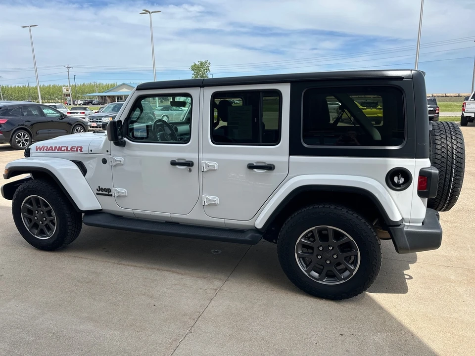 2021 Jeep JL Wrangler - Image 10 of 31