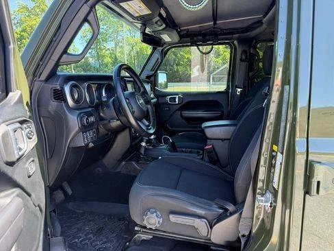 2021 Jeep JL Wrangler - Image 4 of 5