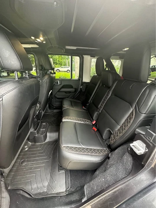 2021 Jeep JL Wrangler - Image 8 of 12