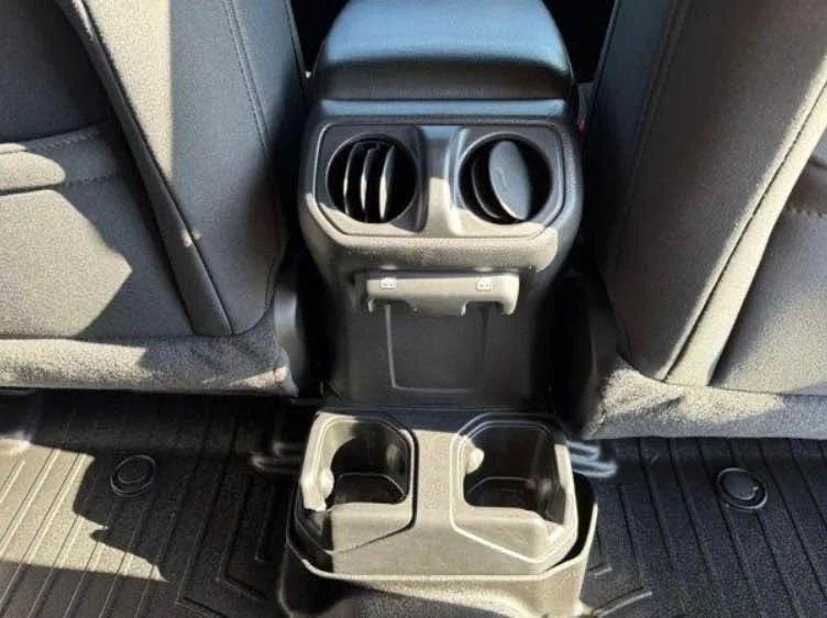 2021 Jeep JL Wrangler - Image 12 of 14
