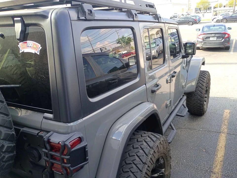 2021 Jeep JL Wrangler - Image 10 of 15