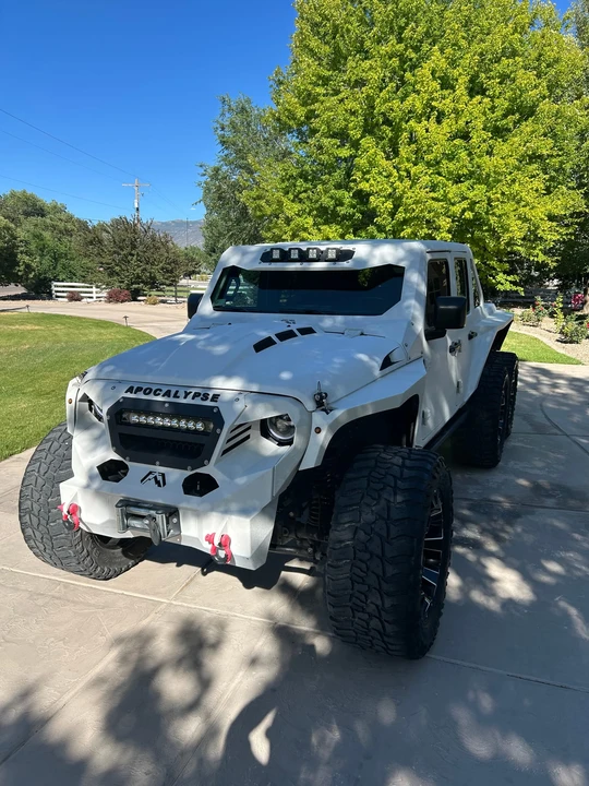 2021 Jeep JL Wrangler - Image 19 of 31