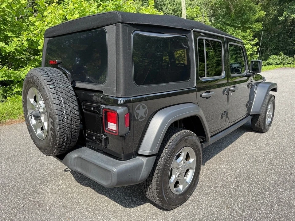 2021 Jeep JL Wrangler - Image 6 of 12