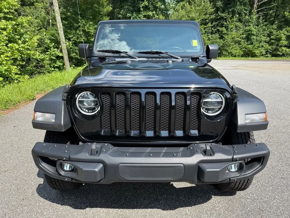 2021 Jeep JL Wrangler - Image 3 of 12