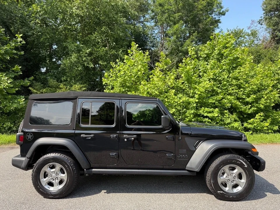 2021 Jeep JL Wrangler - Image 5 of 12