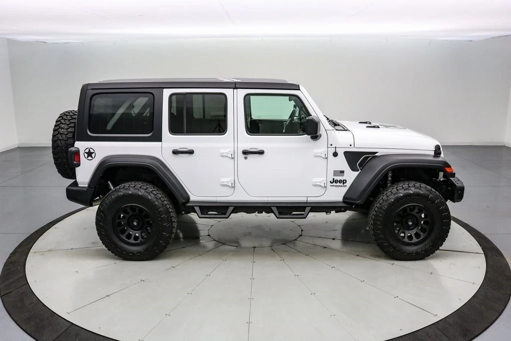 2021 Jeep JL Wrangler - Image 4 of 21