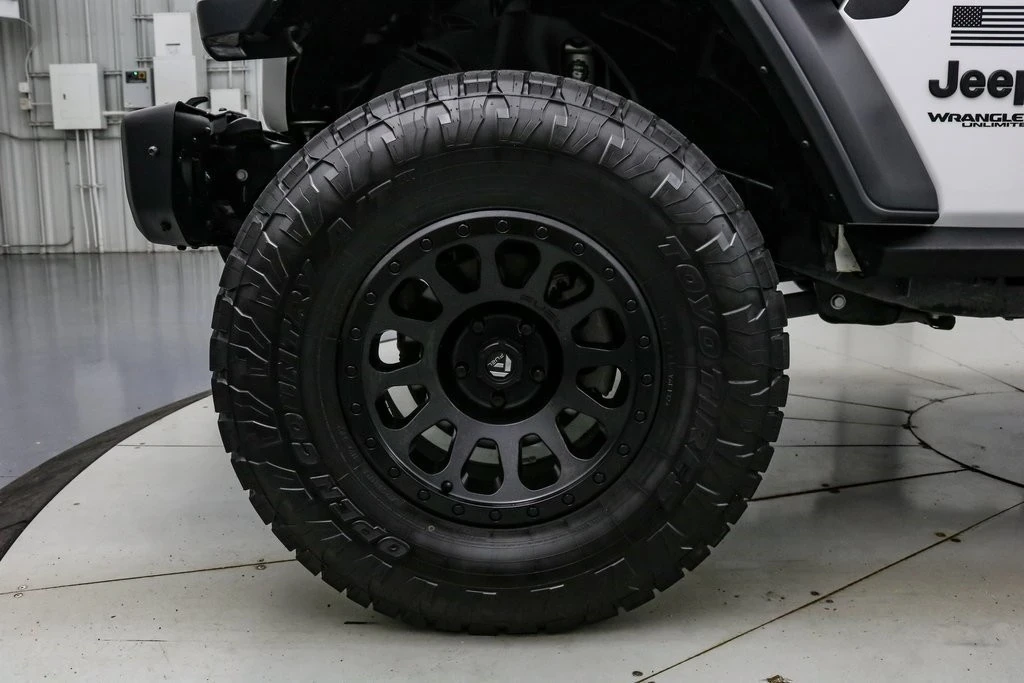 2021 Jeep JL Wrangler - Image 11 of 21
