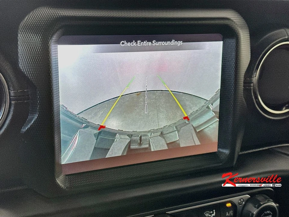 2021 Jeep JL Wrangler - Image 20 of 24