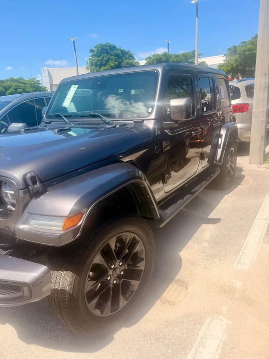 2021 Jeep JL Wrangler - Image 2 of 3