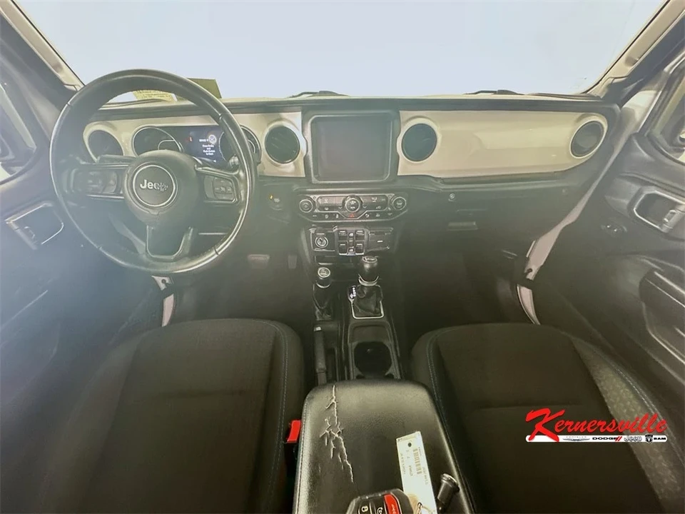 2021 Jeep JL Wrangler - Image 10 of 12